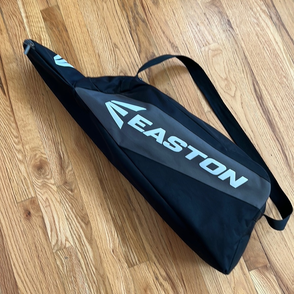 Easton Youth Softball/Baseball Bag, Black/Gray